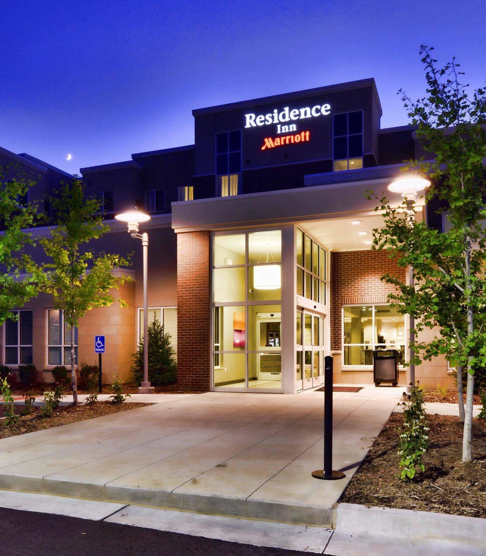 Residence Inn By Marriott Omaha Aksarben Village Exterior photo